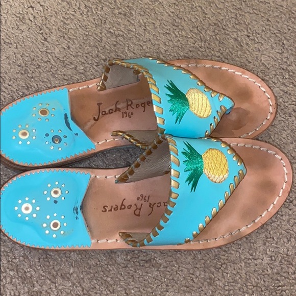 JACK ROGERS EMBROIDERED PINEAPPLE SANDALS - Picture 1 of 5